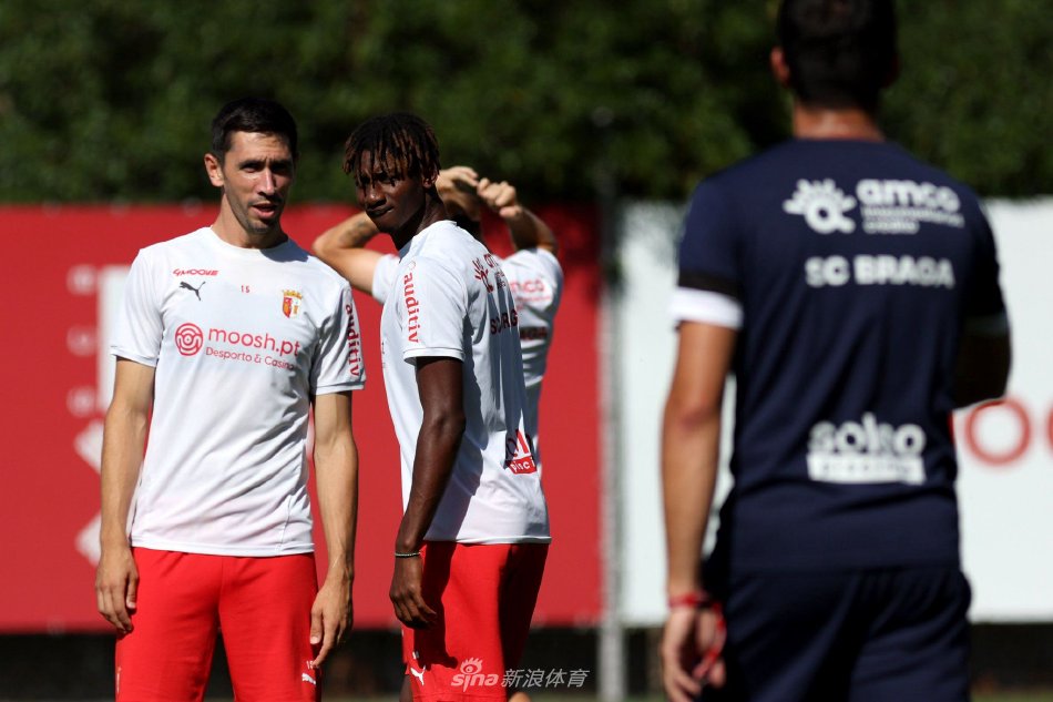 三步构成的 三步构成的